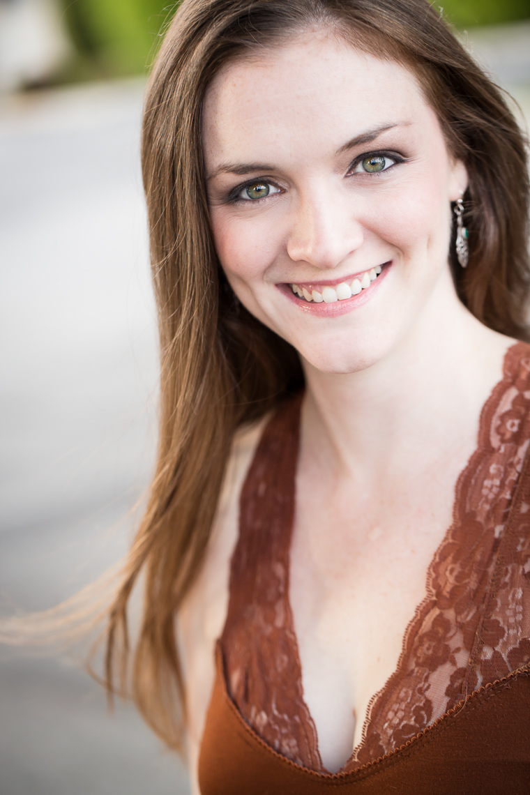 Laura Reidy Headshot